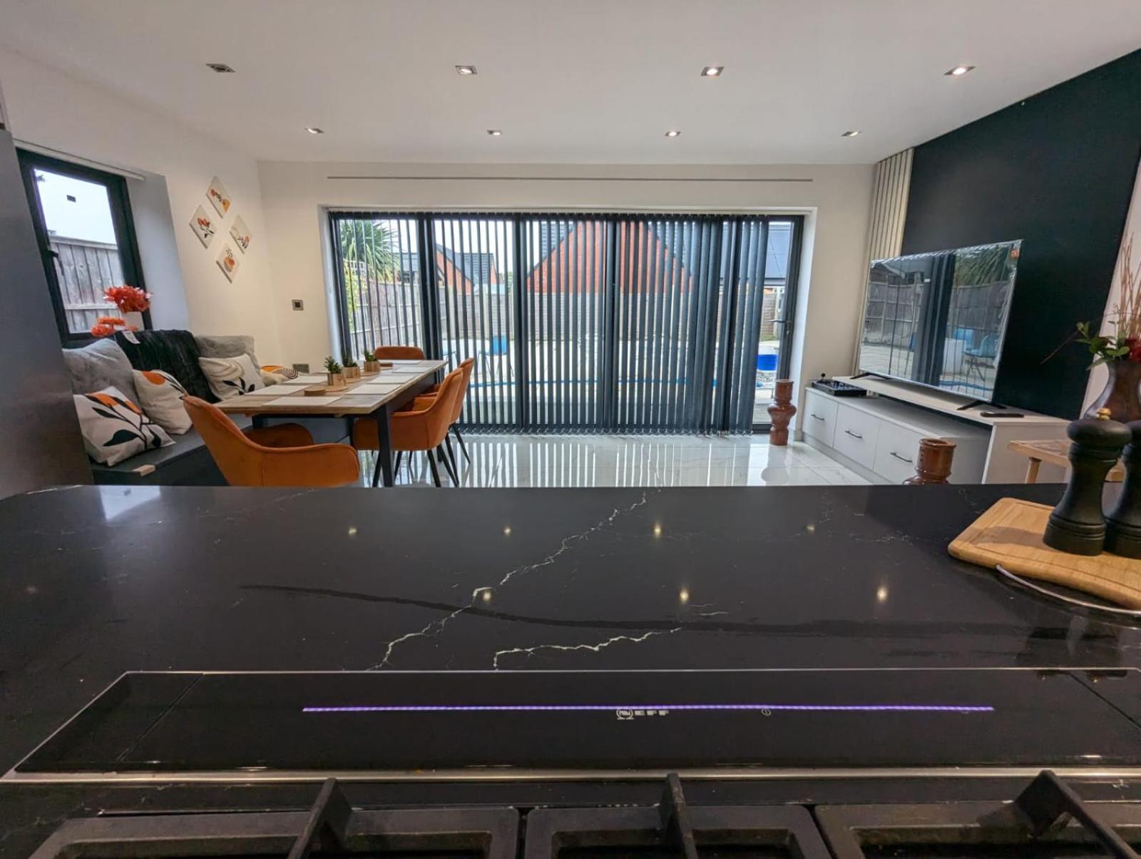 The Dominion Club Villa Glenfield Exterior photo