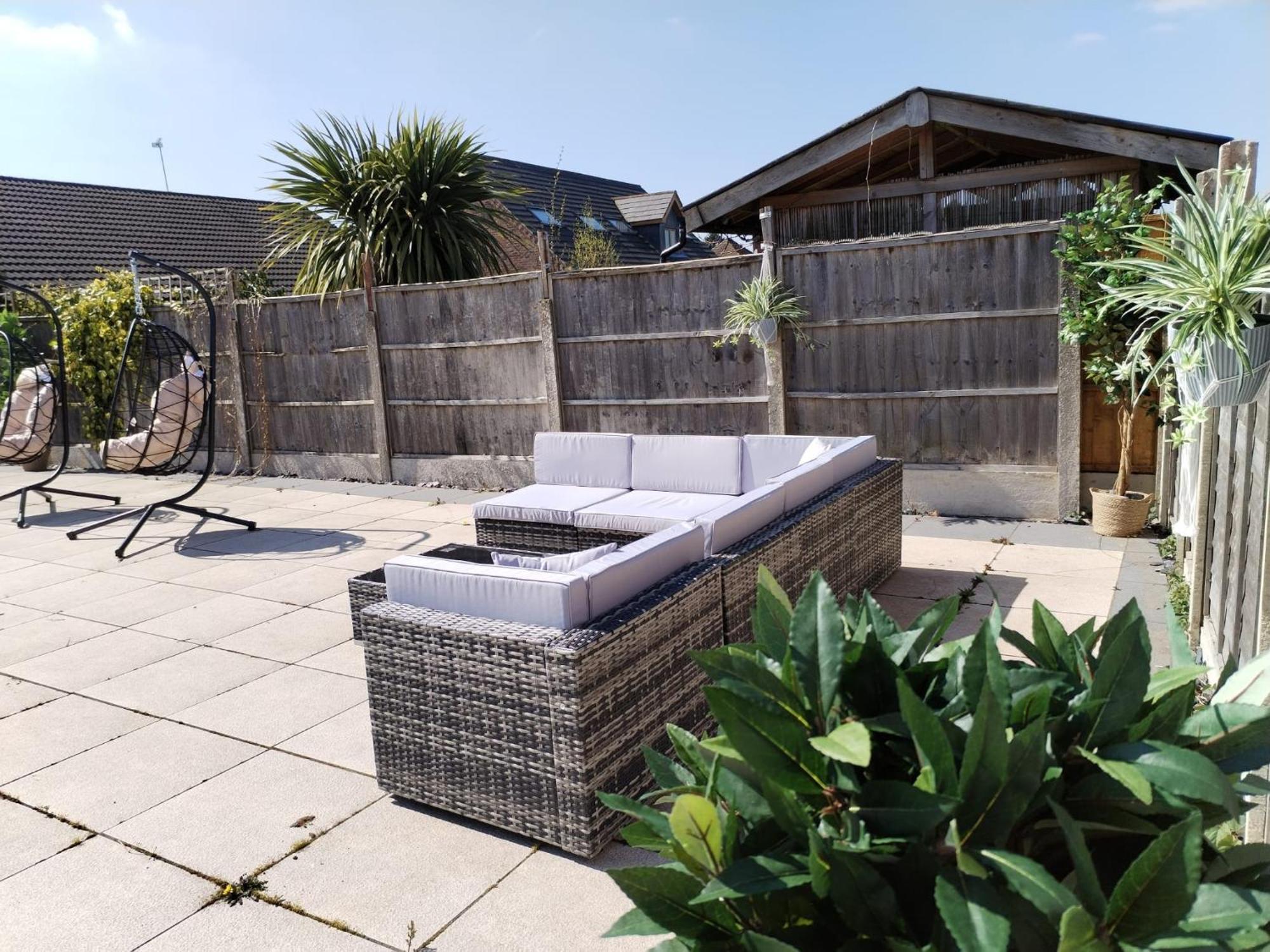 The Dominion Club Villa Glenfield Exterior photo